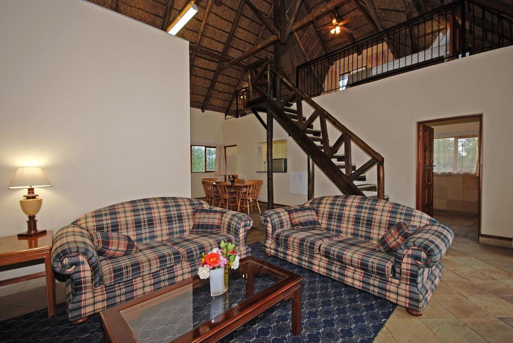 Hoopoe Haven Guest House Chartwell Exterior foto